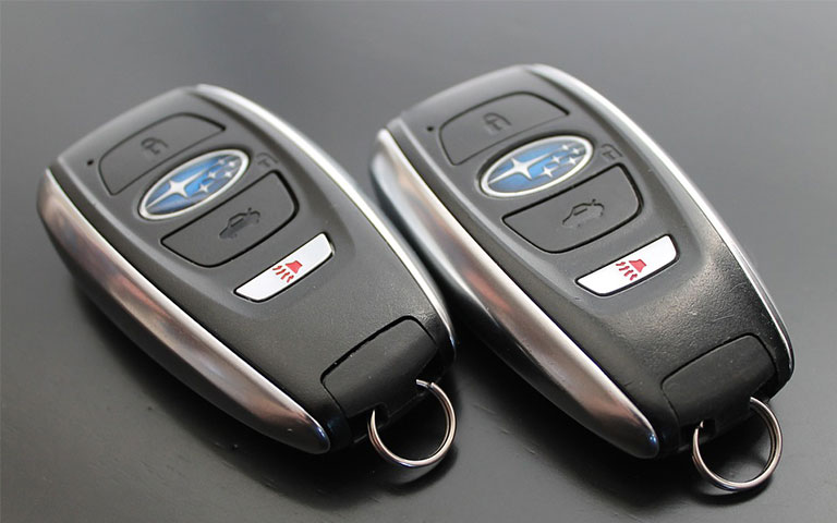 Green locksmith have car key replacement service in Daytona Beach & Ormond Beach, FL